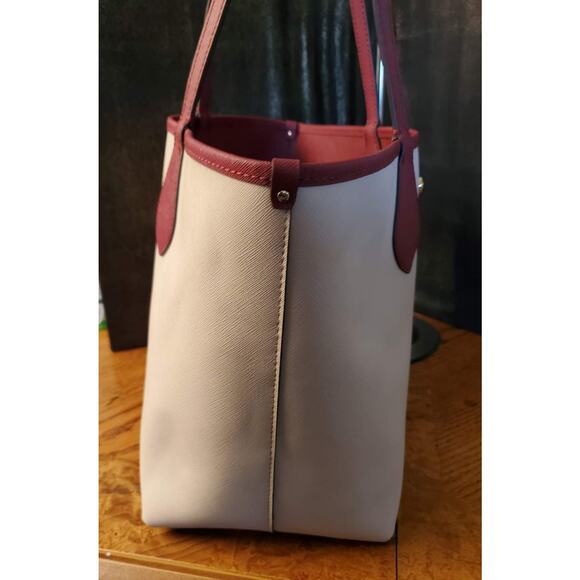 Michael Kors Reversible Tote Burgundy Cream With Matching Leather Insert - Picture 10 of 13